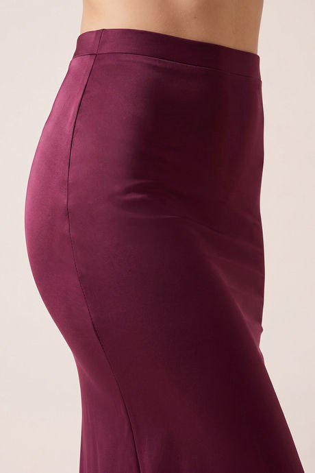 Zivame Shimmer Stretchy Saree Underskirt - Dark Purple — image 4